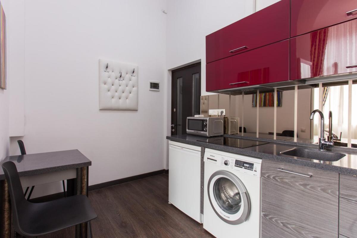 Sumska Apartment Lux Kharkiv Eksteriør bilde