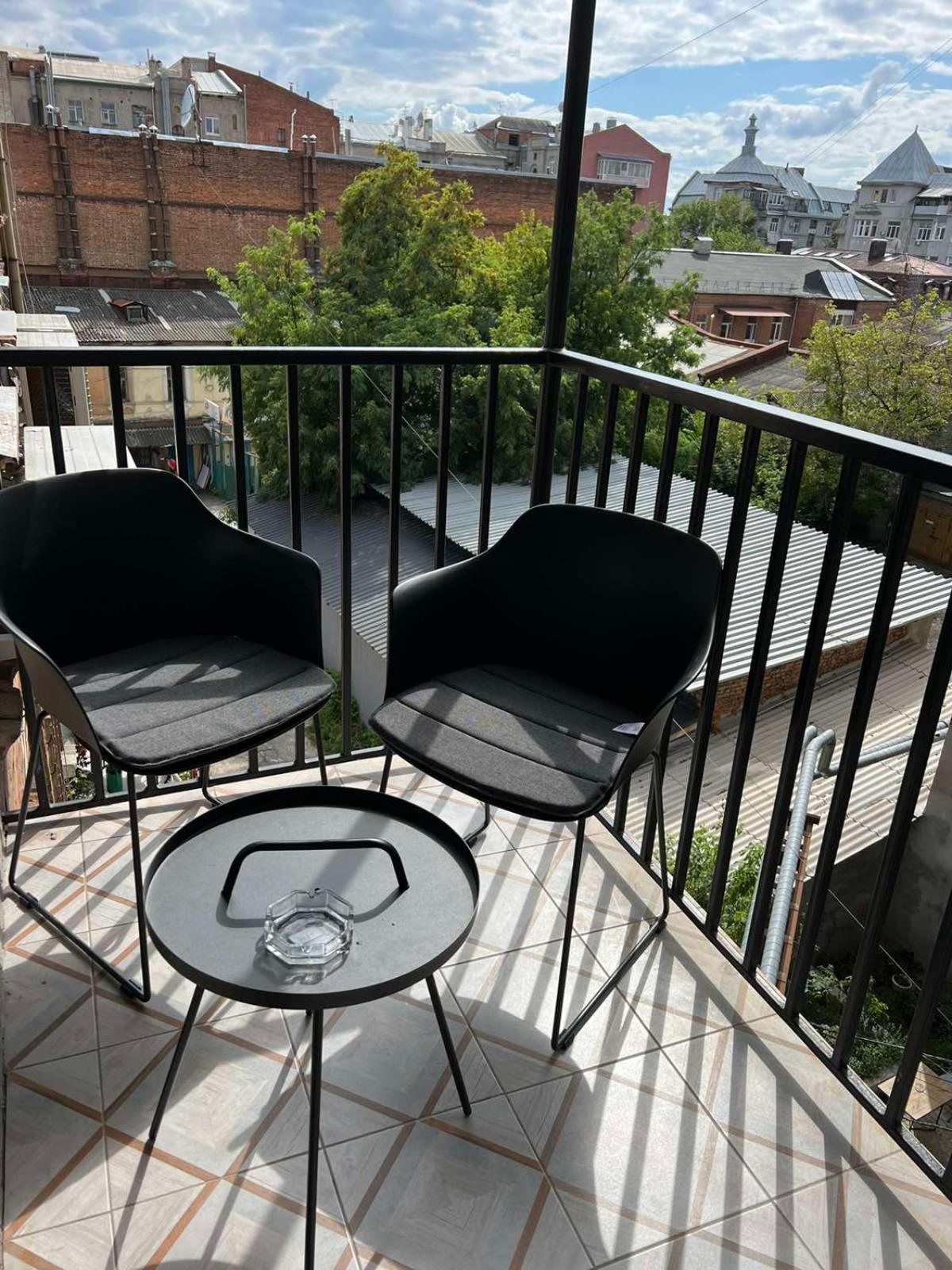 Sumska Apartment Lux Kharkiv Eksteriør bilde
